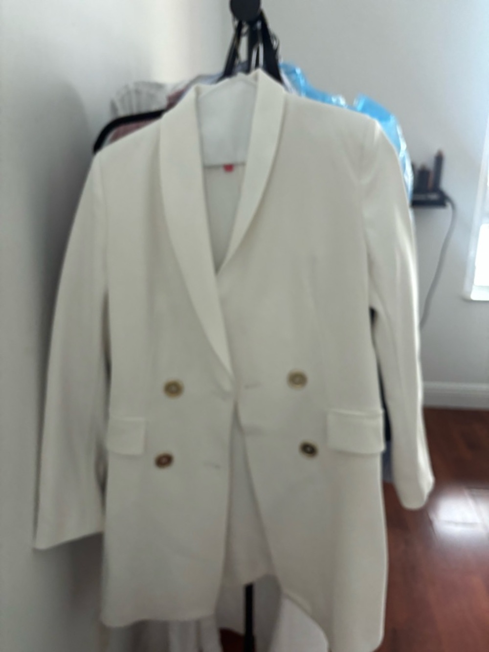 Cream Double-Breasted Blazer with Gold Buttons- ZARA SIZE XS WORN ONCE